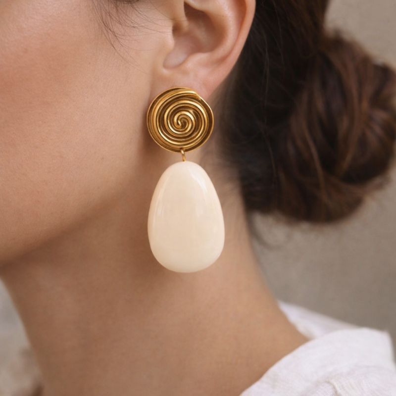 Boucles d'oreilles blanches spirale - MELBY