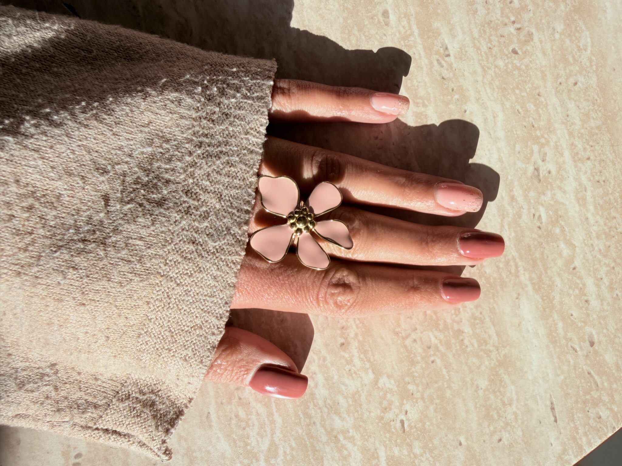 BAGUE fleur rose en acier inoxydable