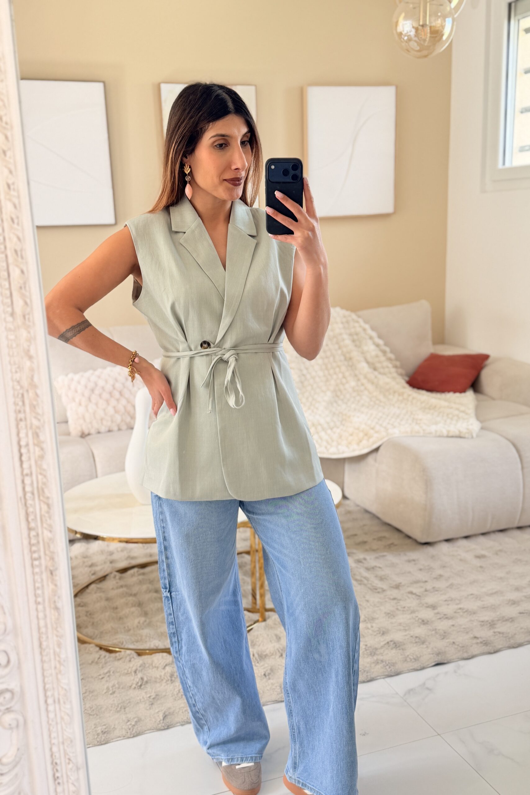 Blazer élégant avec ceinture sans manches couleur vert d'eau – Image 2